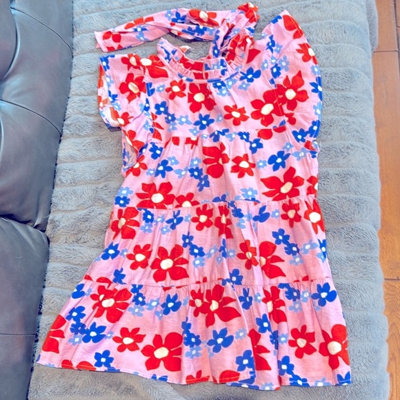 Entro floral blouse with ruffled & bow at neckline Size S like new condition - Picture 1 of 8